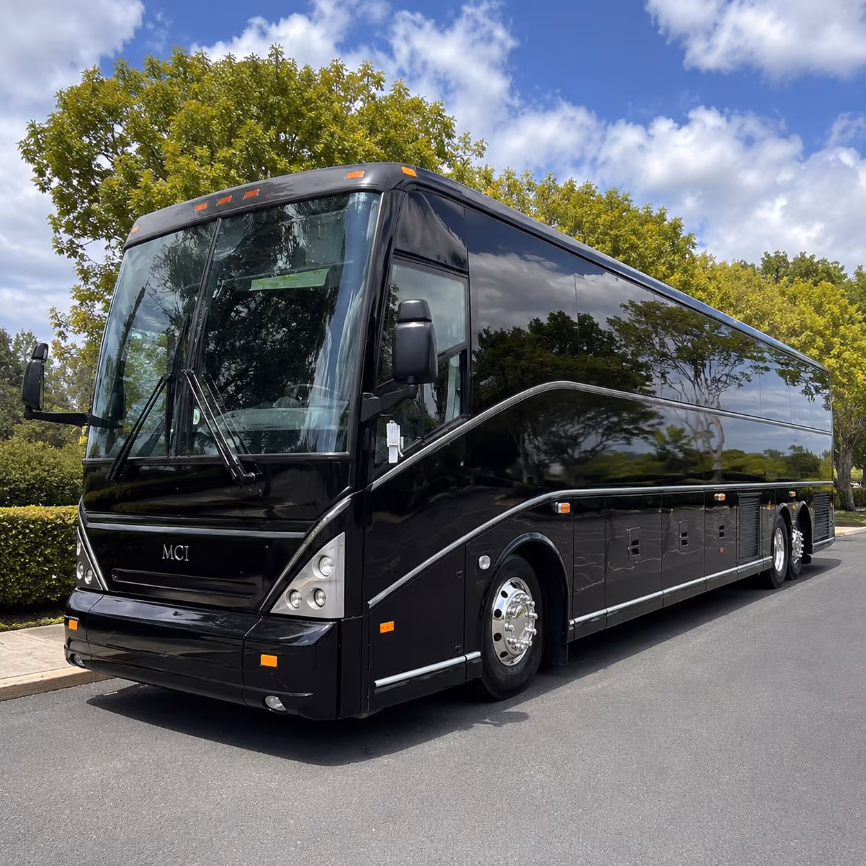 corporate event buses for the valencia town center corridor