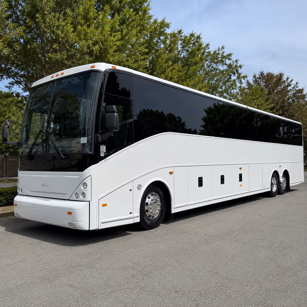 employee shuttle buses from metrolink stations to scv workplaces