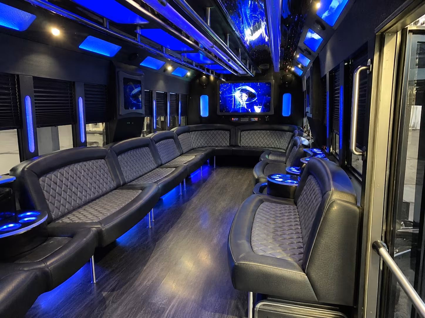 santa clarita 28 passenger party bus interior