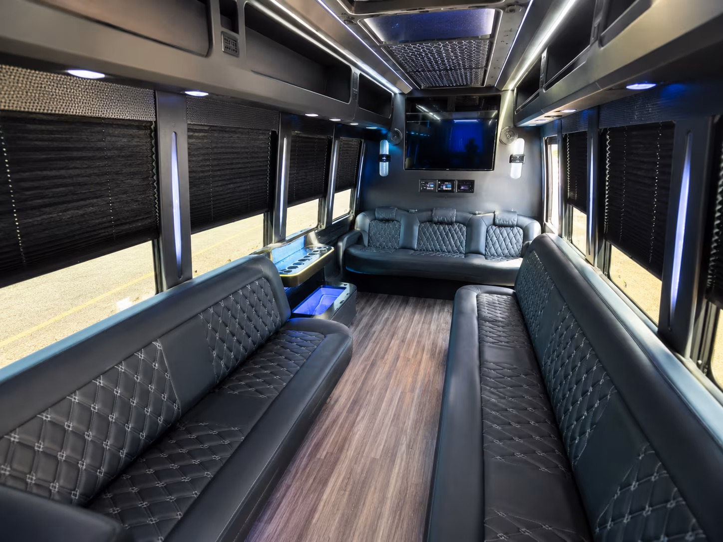 six flags magic mountain santa clarita party bus rental